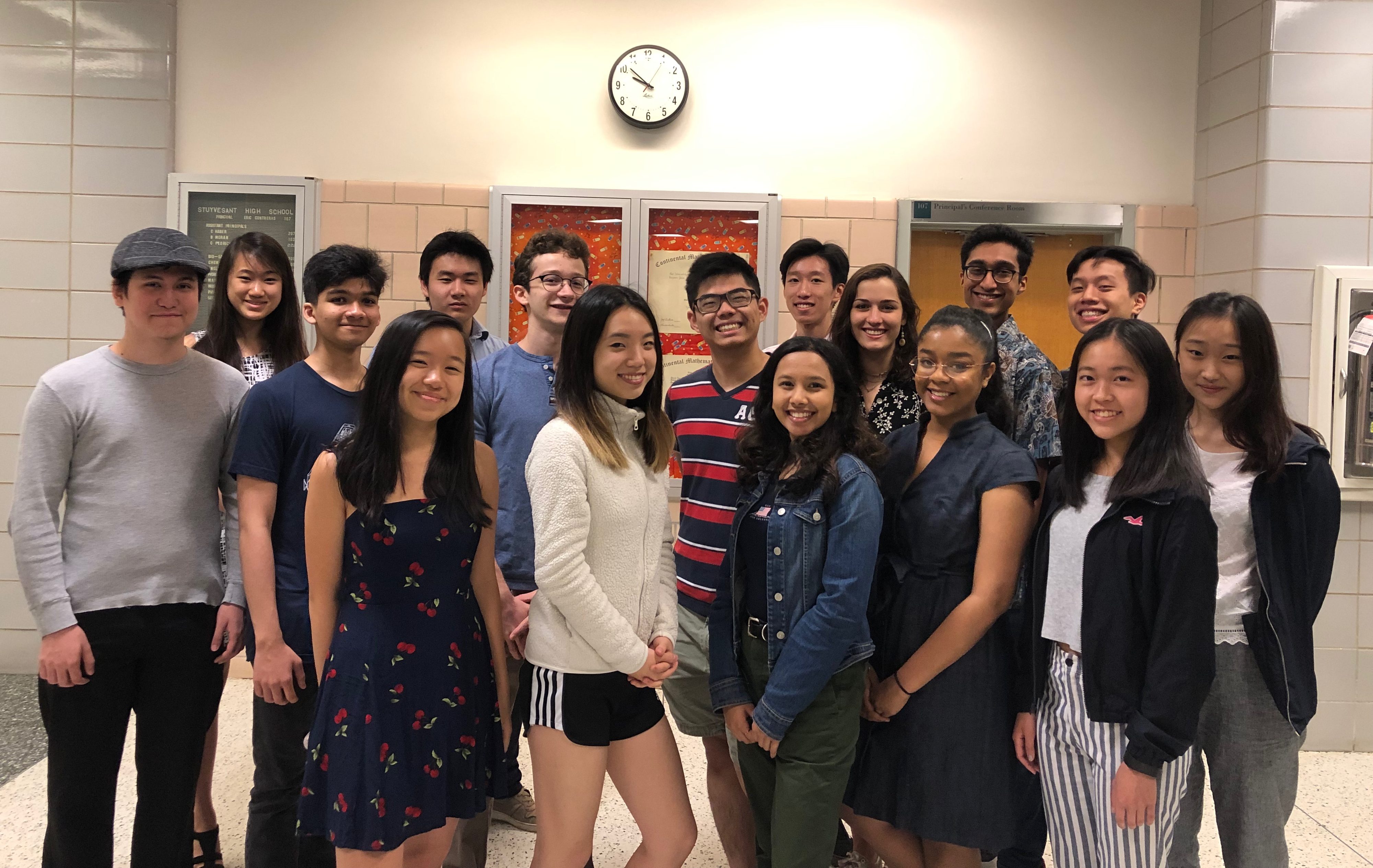 stuyvesant-high-school-alumni-association-2019-scholarship-committee